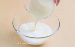 鲜牛奶怎么做奶油？（鲜牛奶制作奶油的方法）