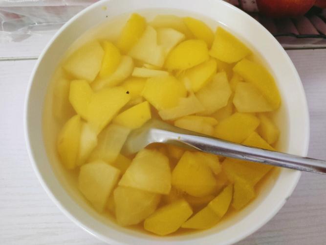 油桃可以做罐头吗，自制桃罐头的详细做法？油桃可以做哪些深加工-图3