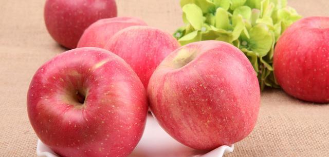 肚子胀气吃什么水果好？苹果好不好呢？胃胀气吃什么水果食物有哪些-图1