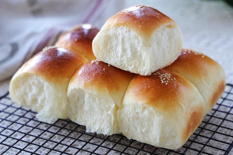 做面包用什么糖好？自制面包的材料有哪些-图1