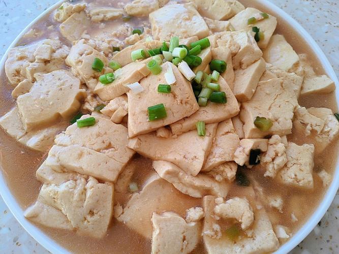 家常豆腐的做法简单又好吃？豆腐有哪些好吃简单的做法大全-图2